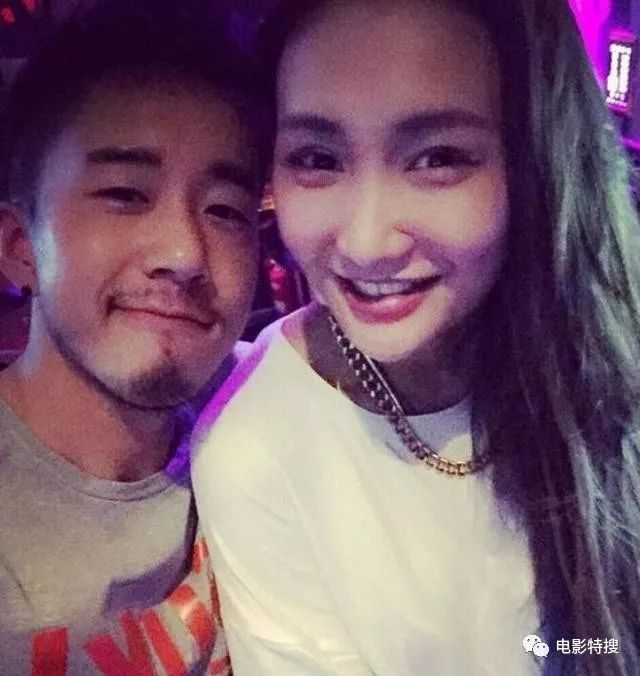 女生长相酷似张曼玉走红，美丽与魅力的完美融合风采惊艳全网