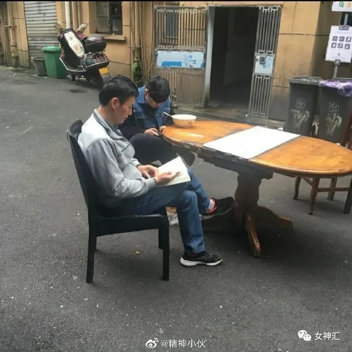 网红鹿哈求婚成功，爱情的甜蜜见证