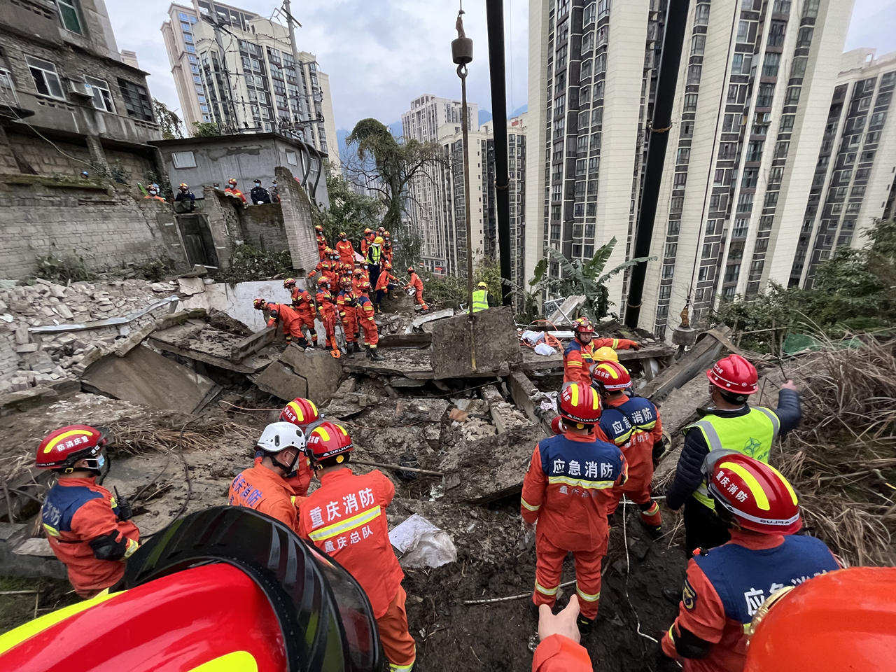 重庆假传煤气泄漏致242人死亡事件