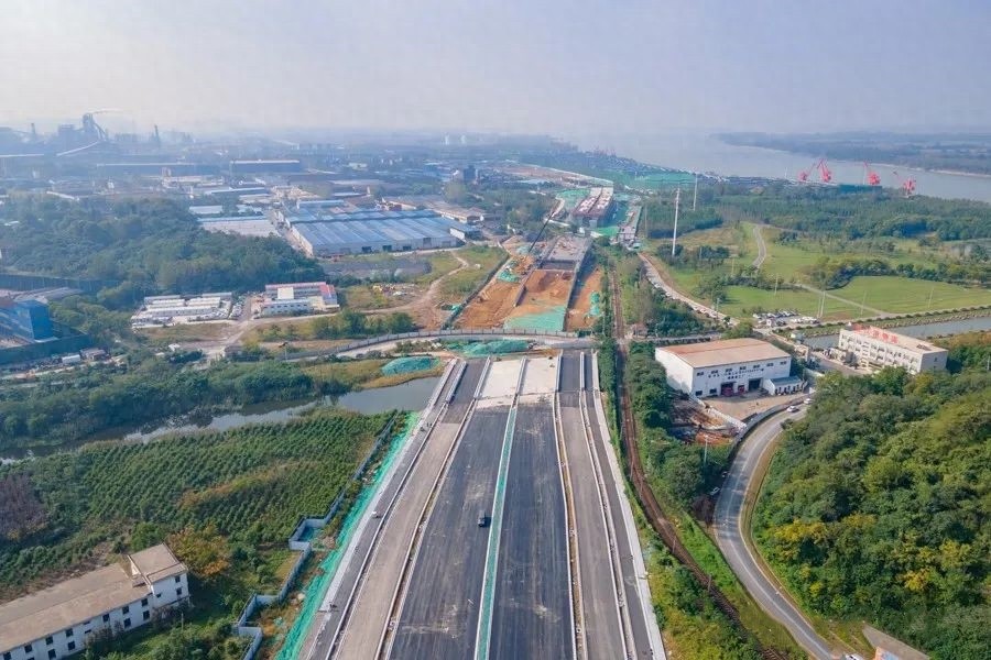 雨花经济技术开发区交通升级助力区域经济发展新动态